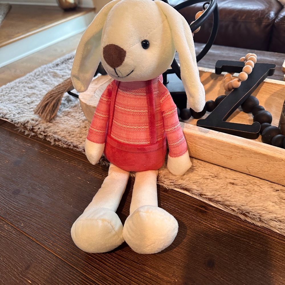 Toy stuffed animal doll